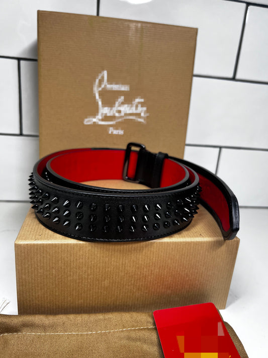 Spiked belt
